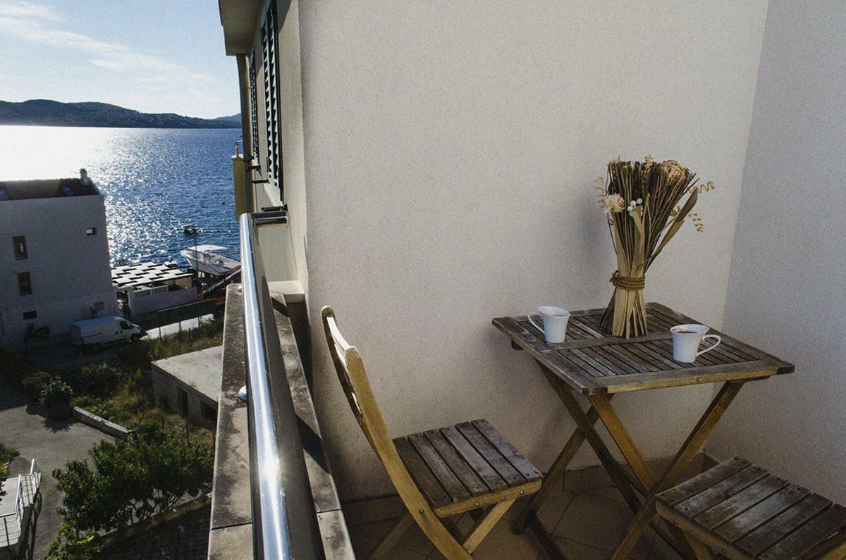 Mars Trogir Exterior foto